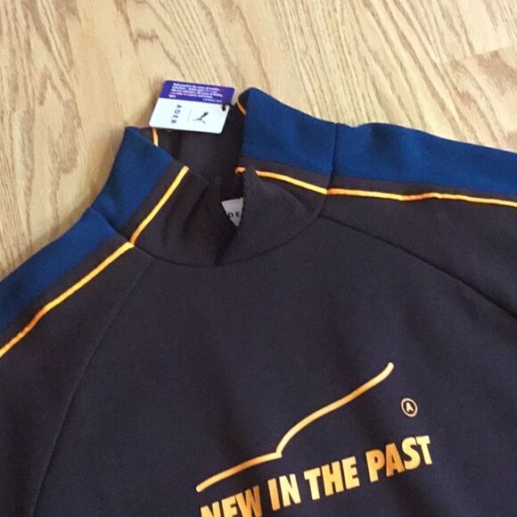 NWT PUMA sweatshirt in brown with blue & orange - Picture 6 of 16